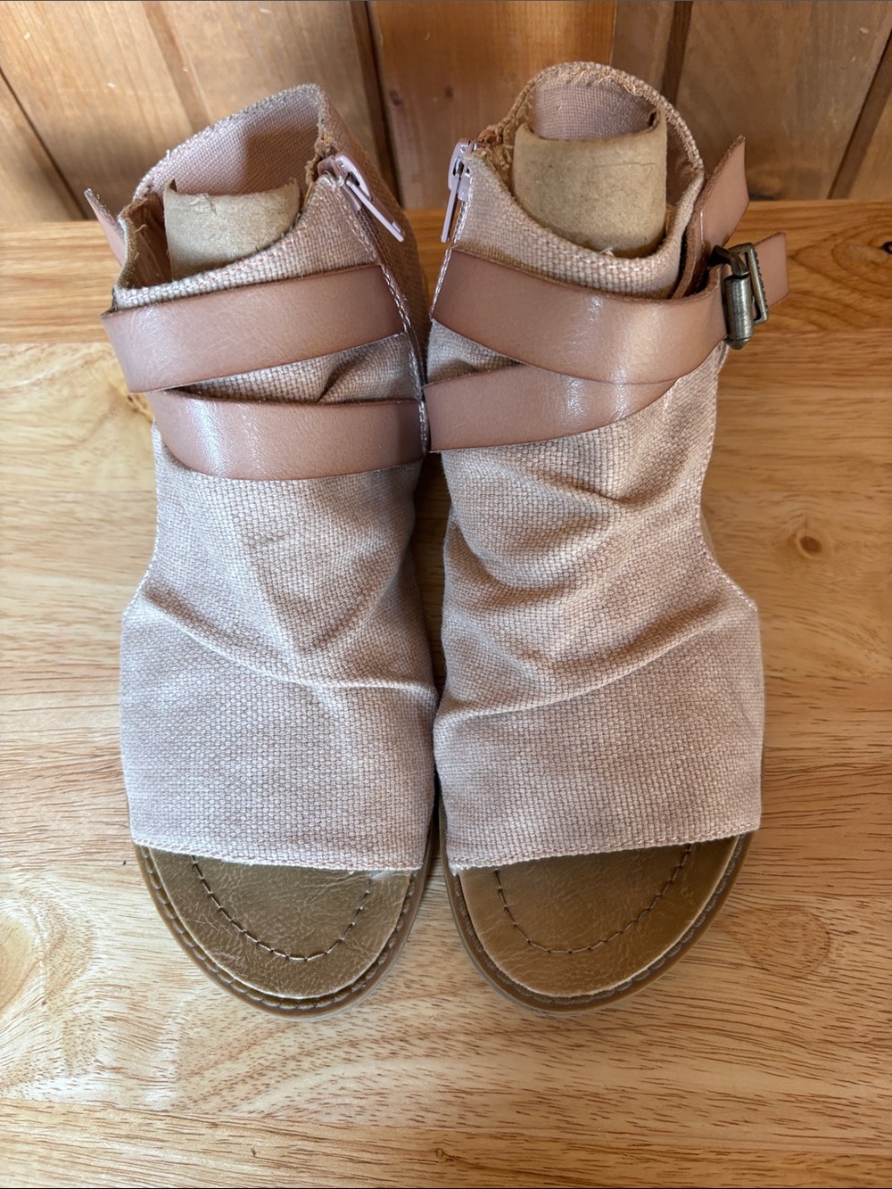 Blowfish Rose Colored Canvas Sandals